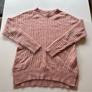 Abercrombie & Fitch Dusty Rose Ribbed Crewneck Sweater